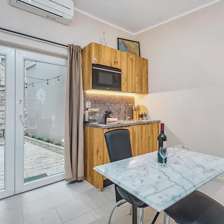 Apartman Samm *
